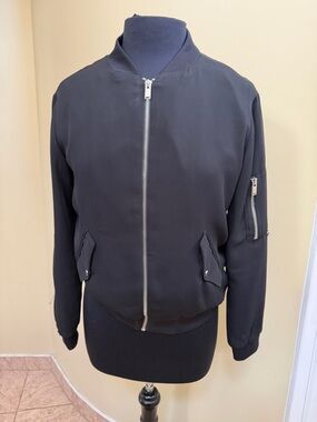 Zara women’s Black Bomber Jacket with Sleeve Zip Pocket size xs